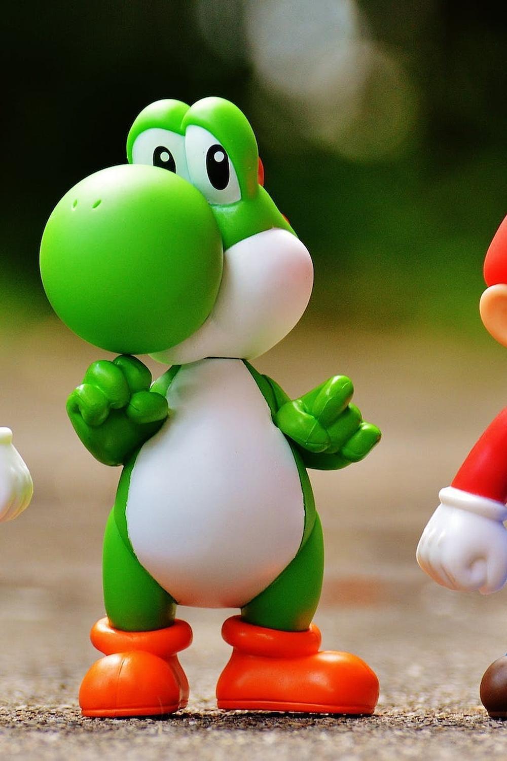 focus_photo_of_super_mario_luigi_and_yoshi_figurin